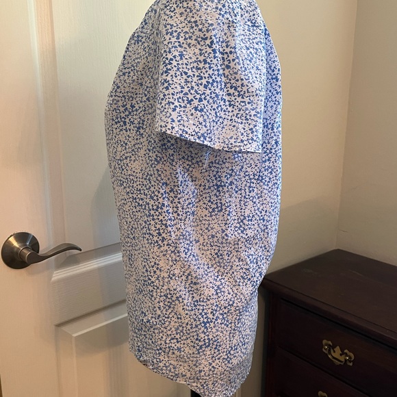 EUC Gap Cap Sleeve V-neck Star top - Picture 9 of 10